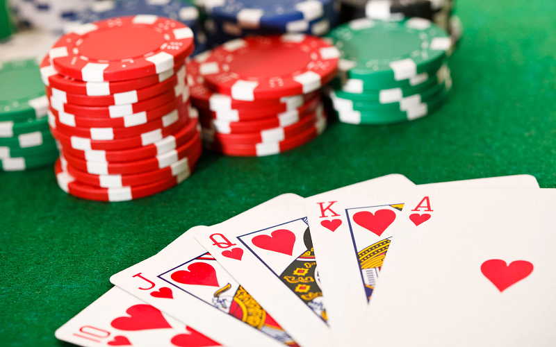 Các kinh nghiệm chơi poker quan trọng trước khi chơi